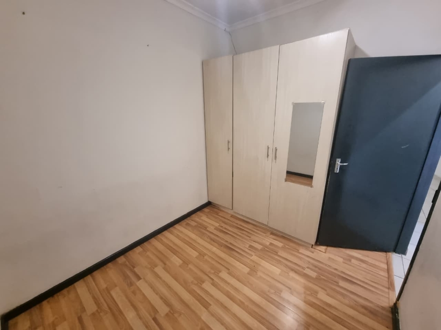 To Let 2 Bedroom Property for Rent in Observatory Western Cape
